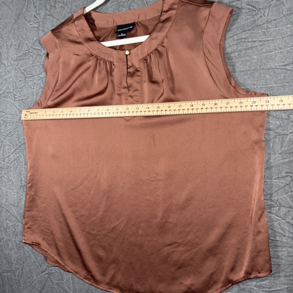 Liz Claiborne Blouse Women XL Brown Satin Sleeveless Pleated Neck Shell Top - Picture 4 of 7
